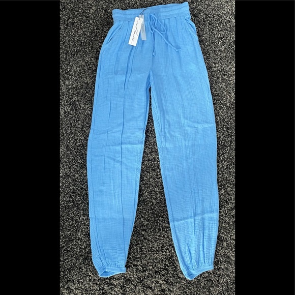 Nwt Red Haute Clothing Gauze Jogger 